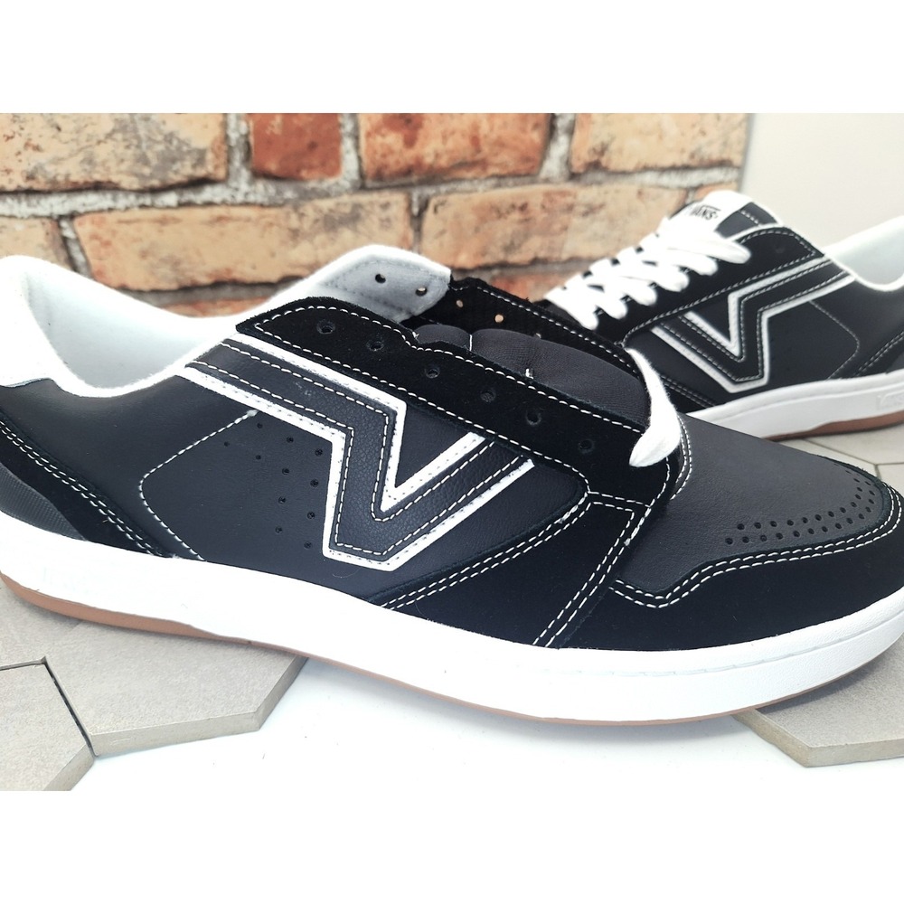 Vans Lowland 2.0 Men's Sneakers Black White Gum Size 11 US New 2024 - Picture 3 of 10